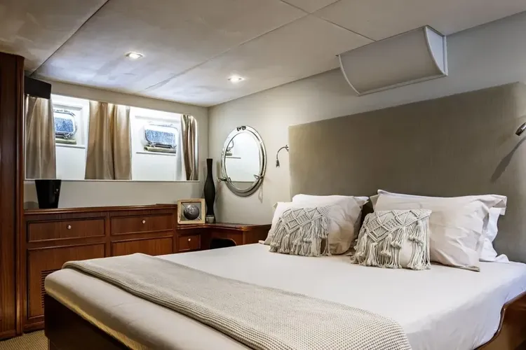 Intérieur du bateau Stalca My