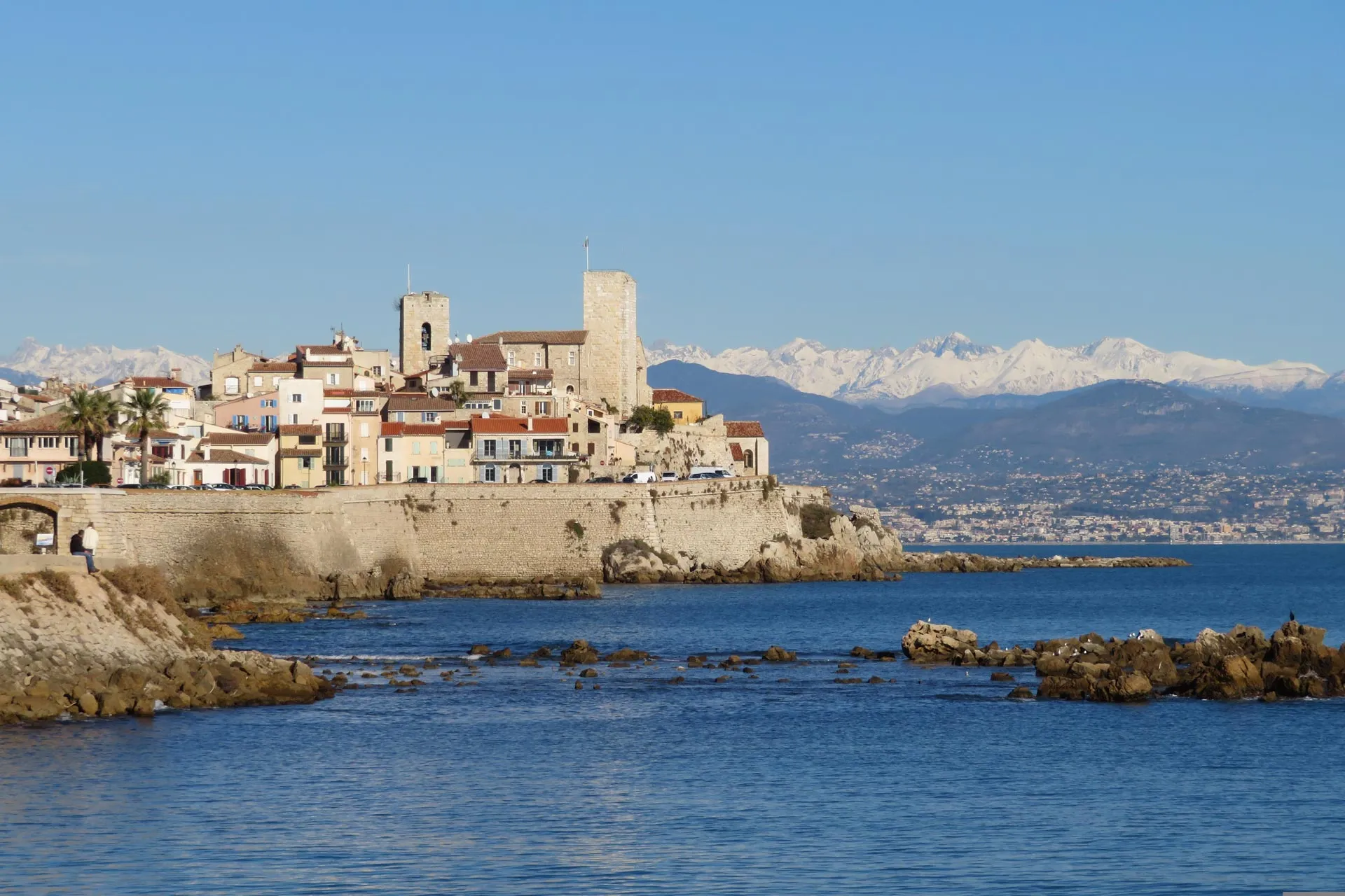 Vacances de luxe à bord du yacht de prestige Stalca avec destination à Antibes